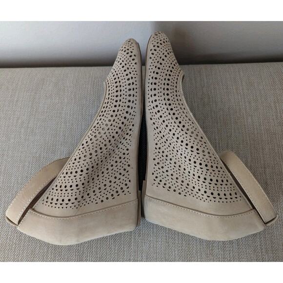 Jeffrey Campbell Cirque Size 9M Beige Cut Out Wedge Heel Leather Ankle Strap - Picture 4 of 8